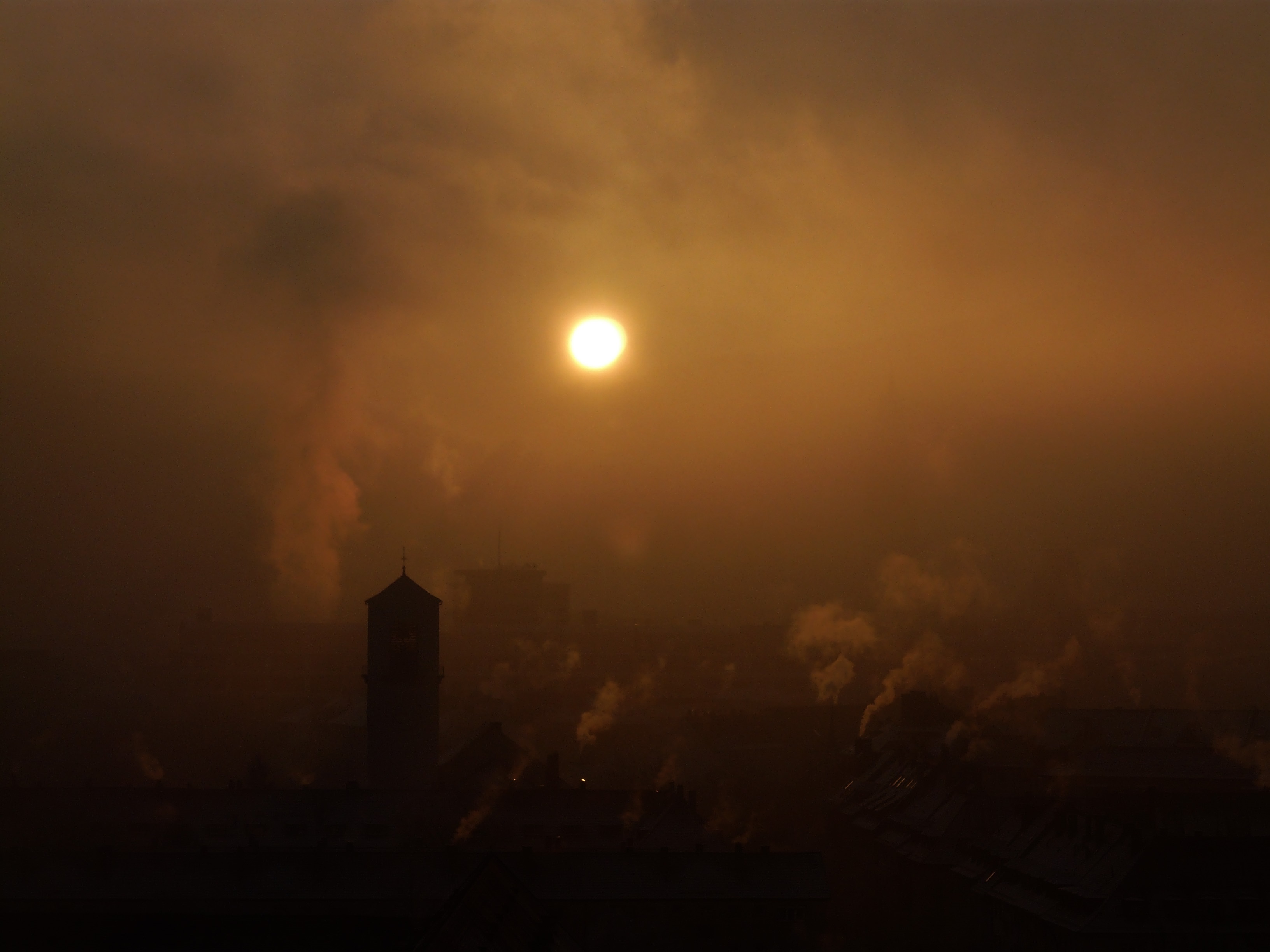 Dirty skies in Freiburg.jpg