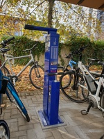 New bike repair station at the Institutsviertel campus